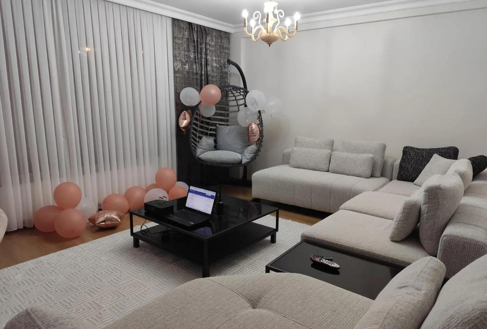 The Sweet House'S Suit Istanbul Apartment